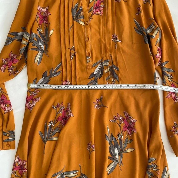 Nanette Lepore Midi Dress Button Front Size 8 Floral Long Sleeve - Picture 7 of 10